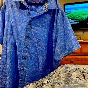 Robert Graham, 3X short sleeve shirt